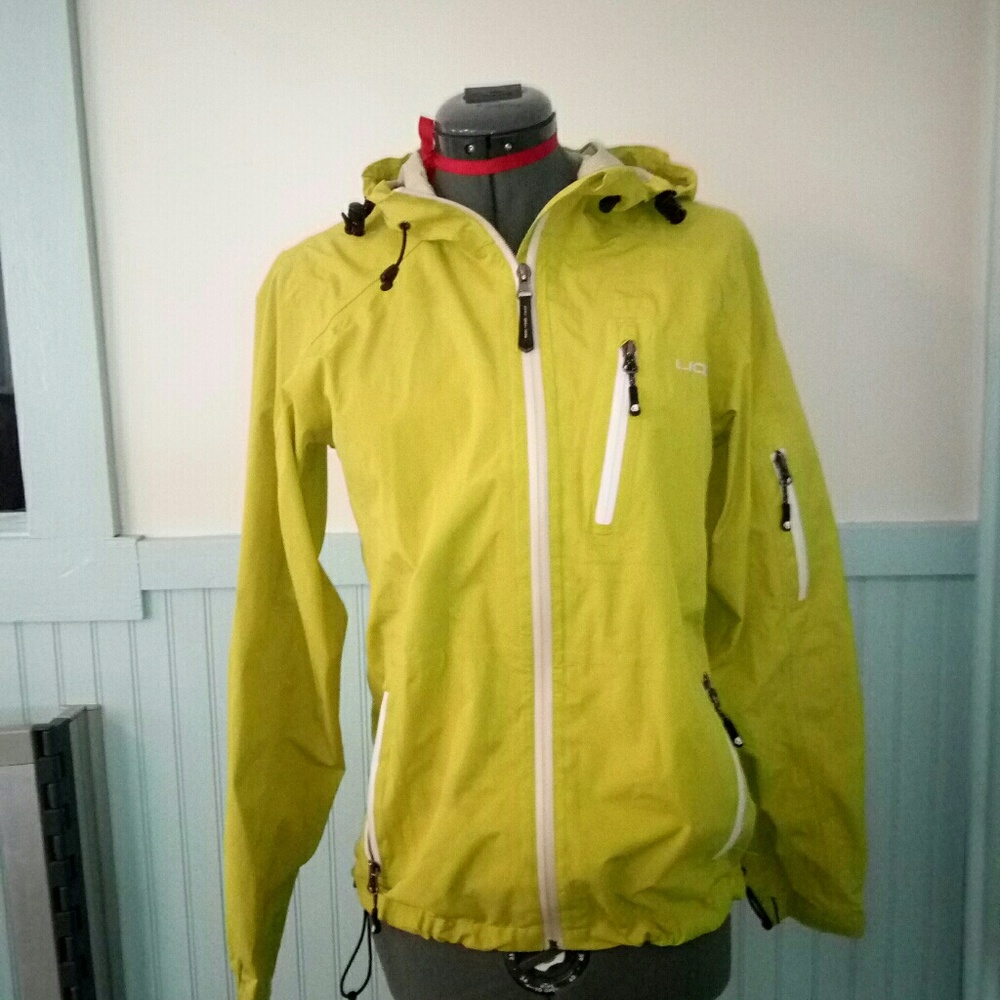 Liquid hi viz cycling jacket sz S